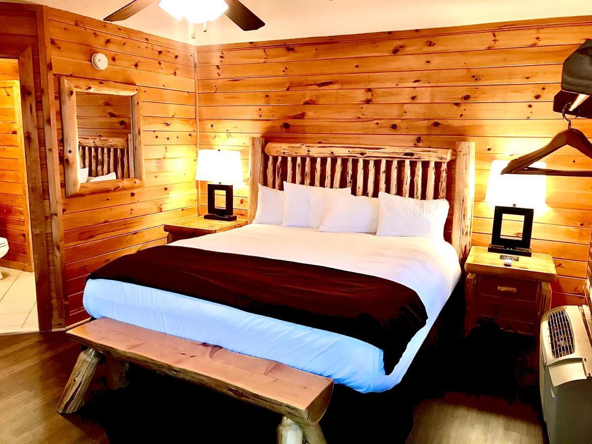 Mountain Top Inn And Resort Warm Springs Exterior foto